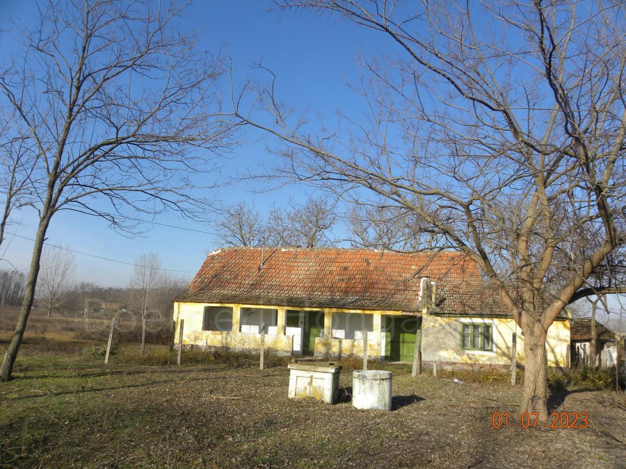 boerderij huis te koop hongarije simpel Bacsalmas id 1374 opknapper 2023 07
